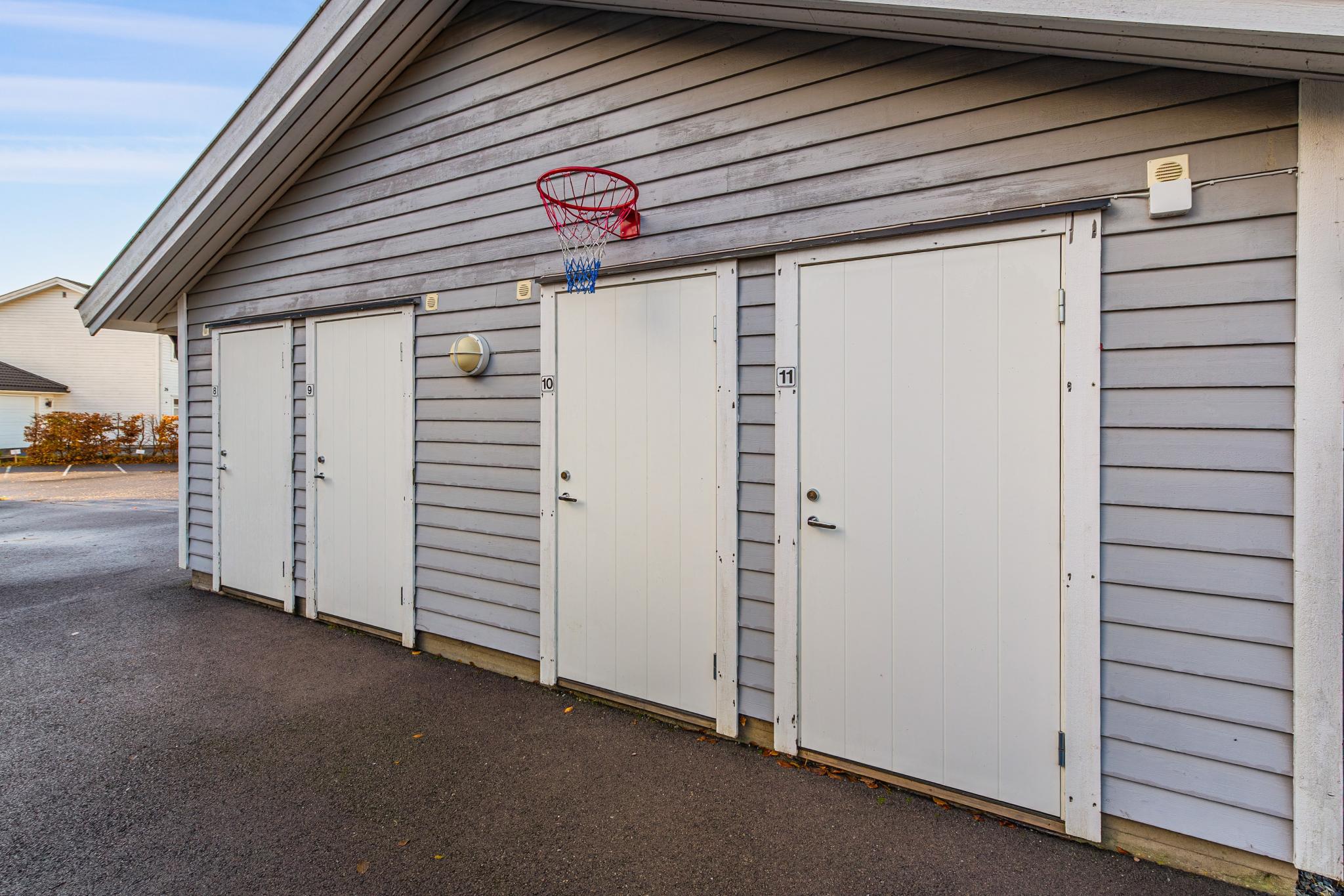 Plass i bod medfølger